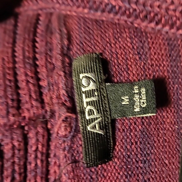 Dress - Picture 2 of 3